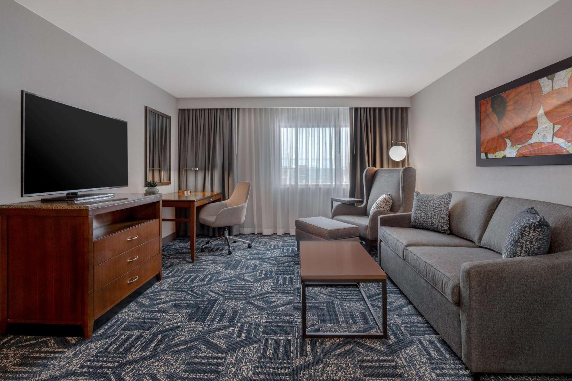 Hilton Garden Inn Burlington Downtown Exterior photo